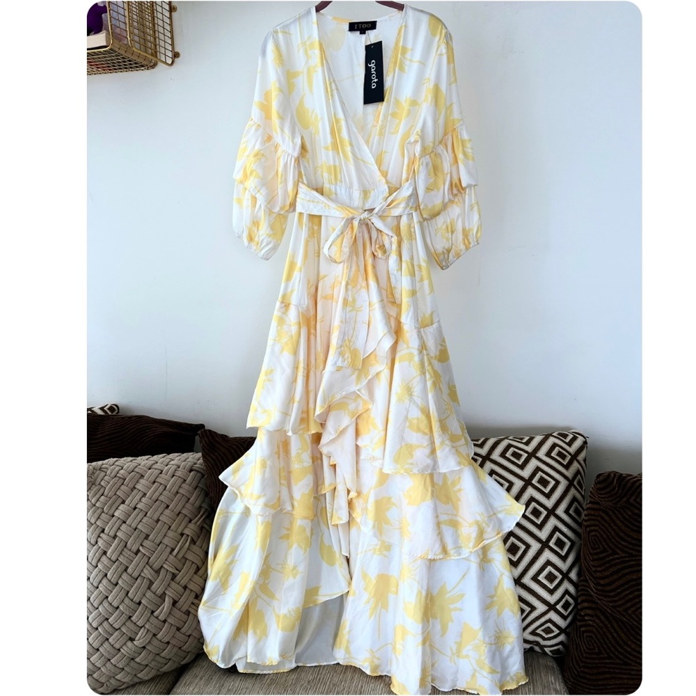 Cottagecore Maxi Dress with Puff Sleeves